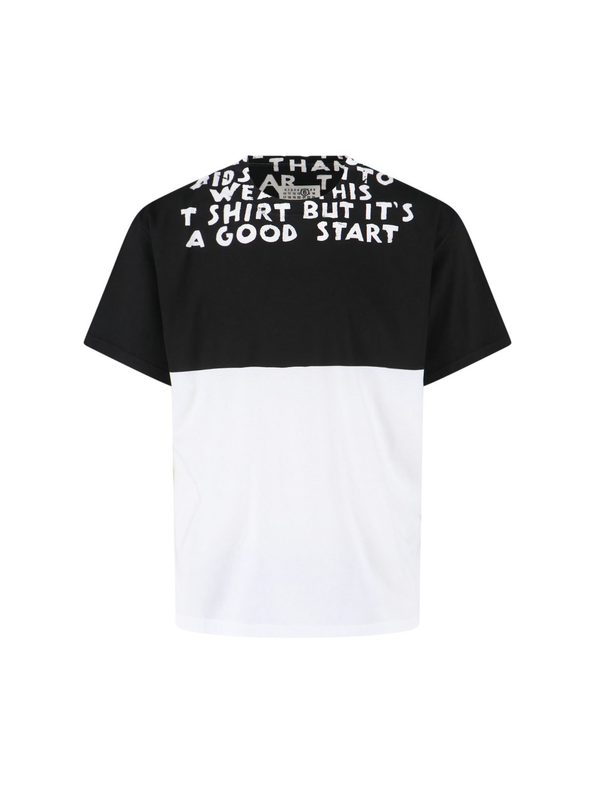 ロゴTシャツ